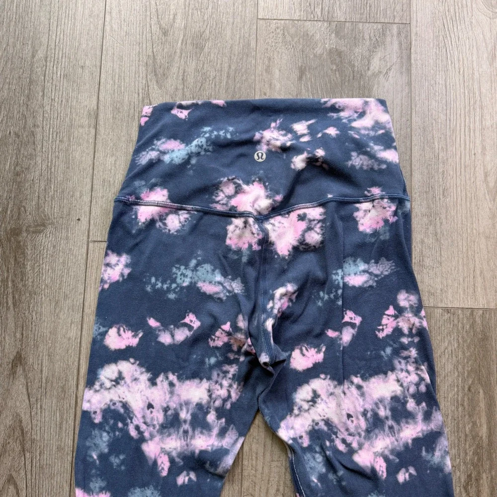 Lululemon Align High Rise Leggings Size 6 Navy Pink Tie Dye Print 24